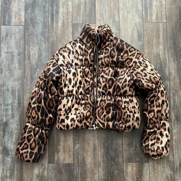 Pretty little thing jacket! - Picture 3 of 3